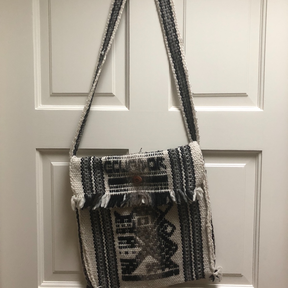 Hand Woven Ecuador Bag